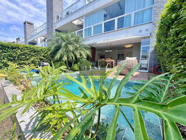 #261 - Casa em condomínio para Venda em Xangri-lá - RS