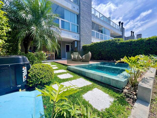 #261 - Casa em condomínio para Venda em Xangri-lá - RS