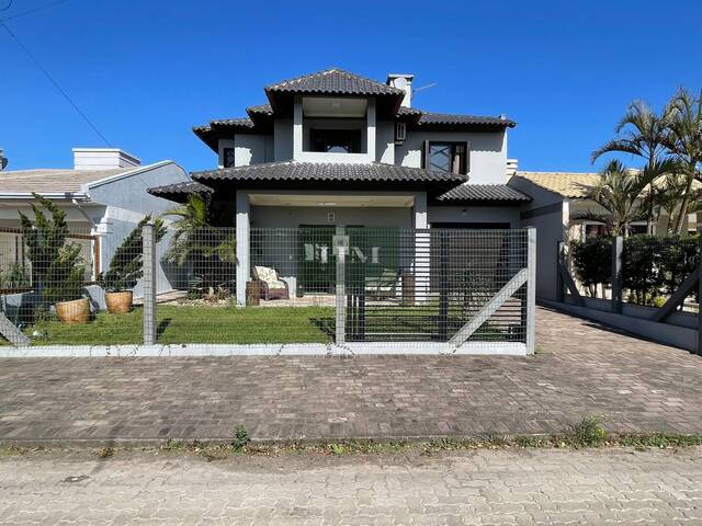 #492 - Casa fora de condomínio para Venda em Xangri-lá - RS - 2