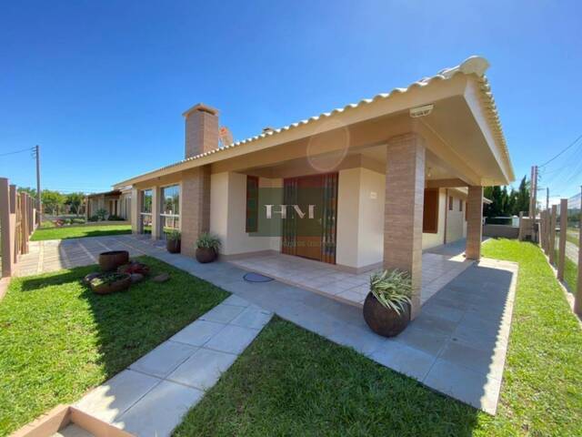 #524 - Casa fora de condomínio para Venda em Xangri-lá - RS - 1